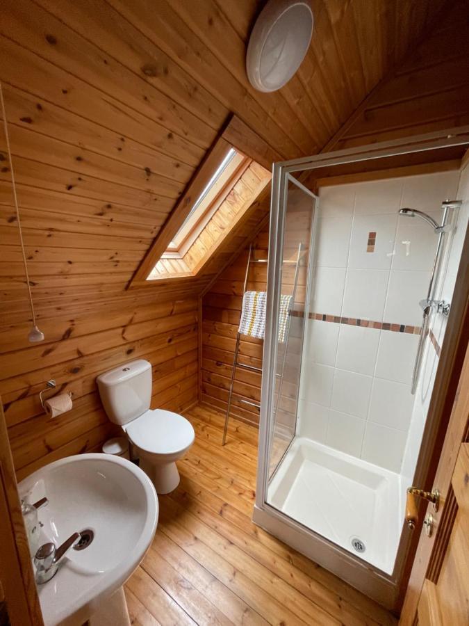 Luxury 3 Bedroom, 3 Bathroom Lodge With Hot Tub 란베드르 외부 사진