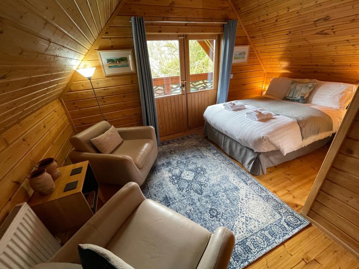 Luxury 3 Bedroom, 3 Bathroom Lodge With Hot Tub 란베드르 외부 사진